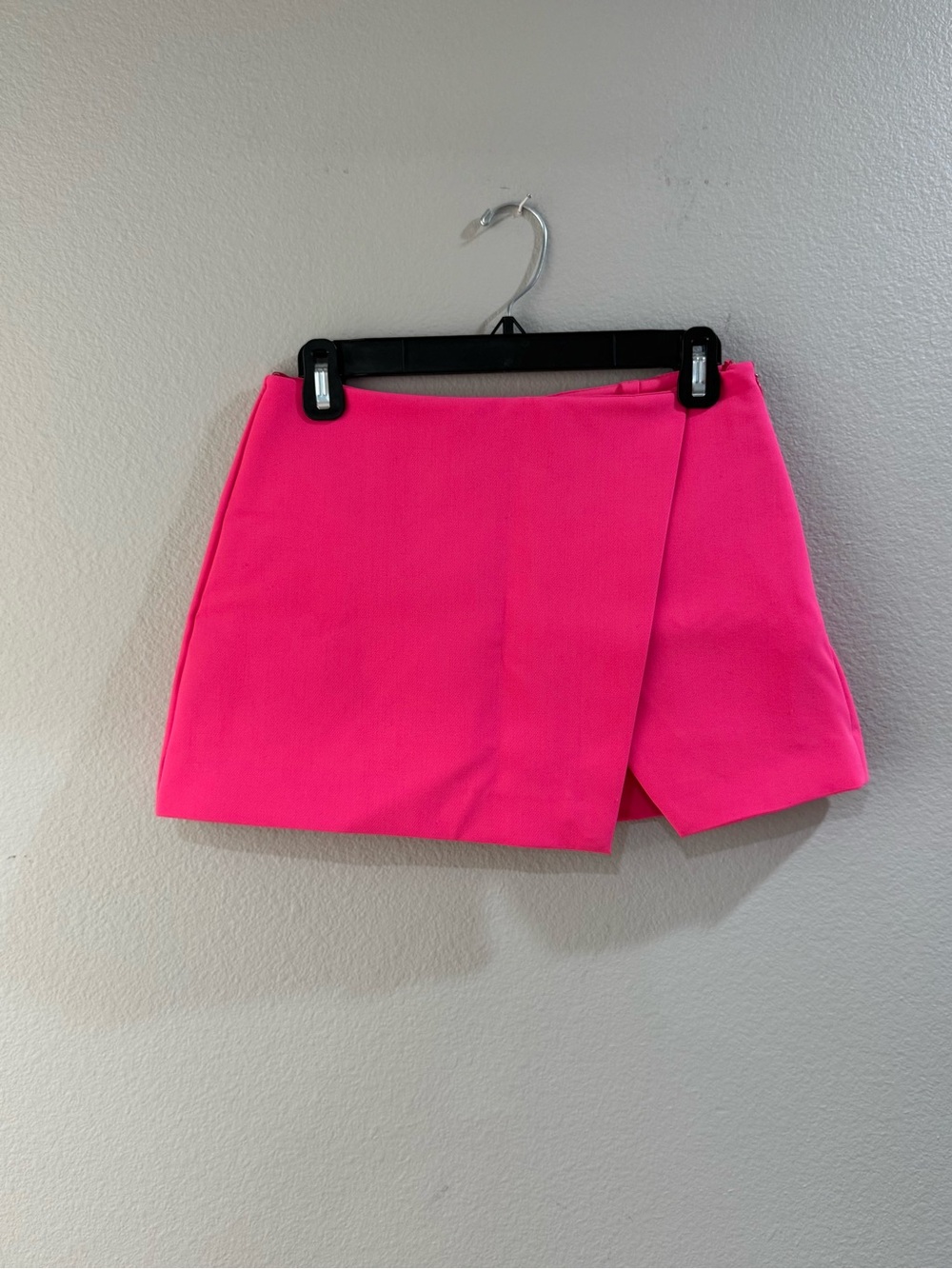 Zara Hot Pink Mini Skort